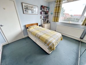 Bedroom- click for photo gallery